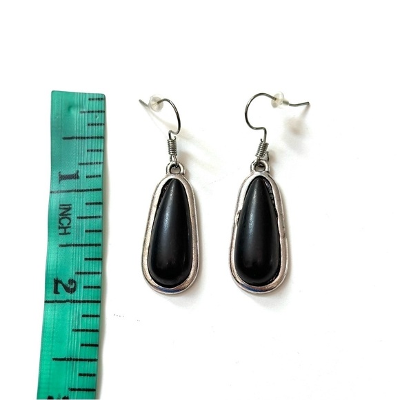 ⭐️ 5 for $25 Semi-precious Stone Teardrop Black & Silver Hoop Fashion Earrings - Picture 6 of 6